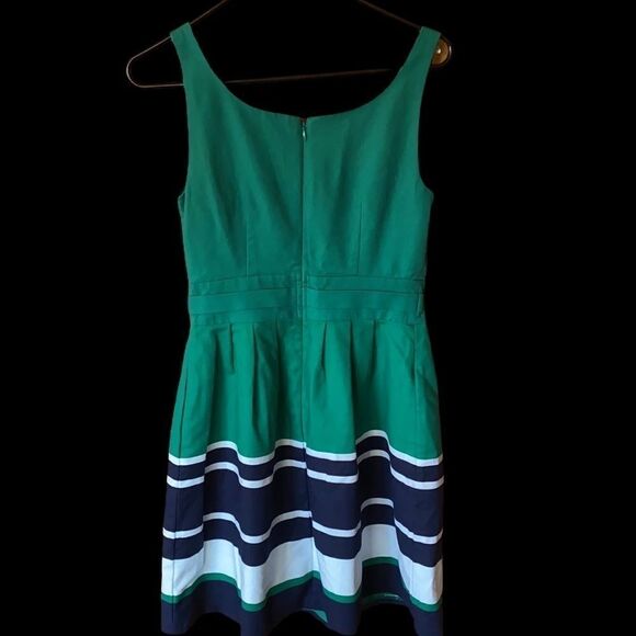 The Limited Green Fit and Flare Dress size 2 - Picture 2 of 6